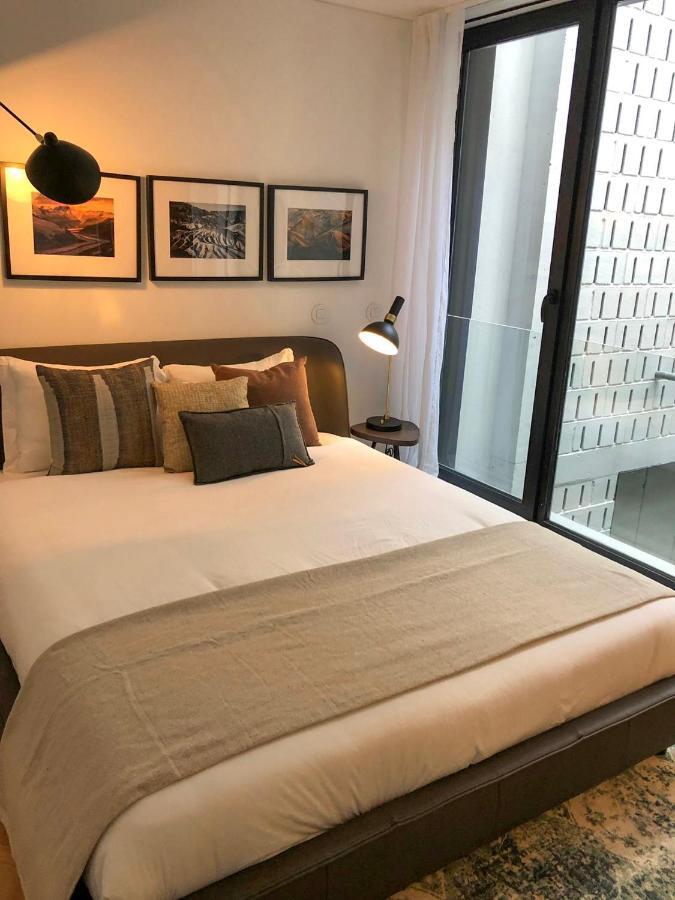 Chic&cozy - Ateneu Apartamento *